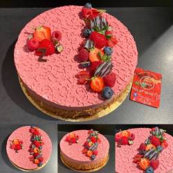 Entremet aux fruits rouges (4 euros/personne)