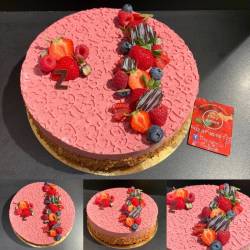 Entremet aux fruits rouges (4.50 euros/personne)